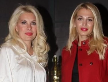 Η Μενεγάκη εμφάνισε παλιές φωτογραφίες της Σπυροπούλου πριν τις πλαστικές...! (βίντεο)